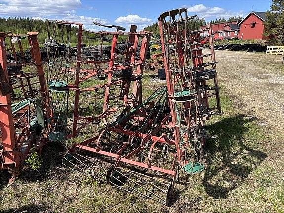 Kverneland S-pinneharv med 6-7 meter