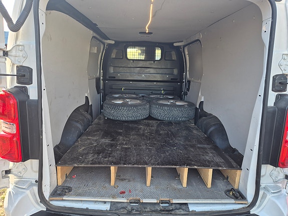 Toyota Proace 5 of 5