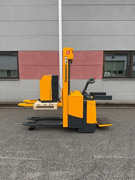 Jungheinrich Ledstaplare ERC Z14