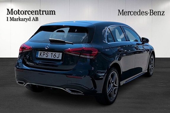 Mercedes-Benz A250 e 4 of 5