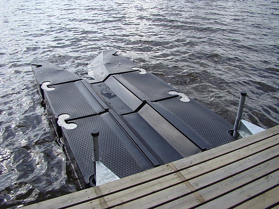 Vattenskoterbrygga Lip Lap