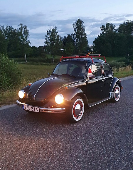 Volkswagen 1303 2 of 5