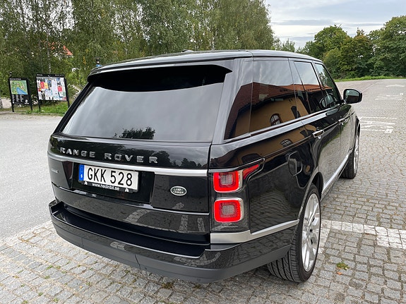 Land Rover Range Rover 3 of 5