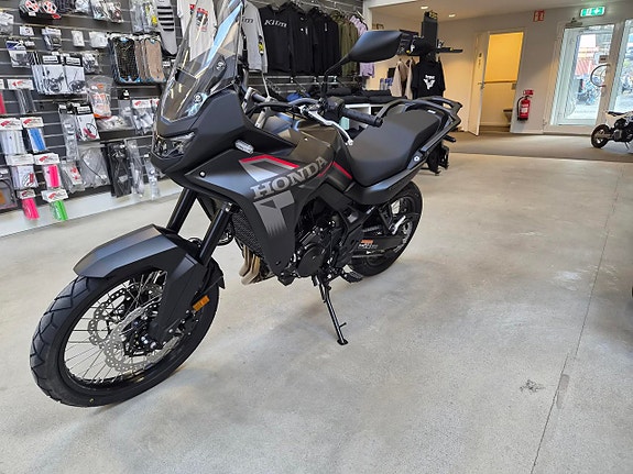 Honda XL750 TRANSALP -26 3 of 3