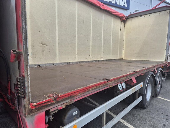 Scania R580 B6x2NB 13 of 14