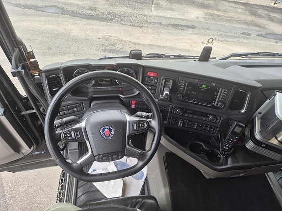 Scania R580 B6x2NB 6 of 14