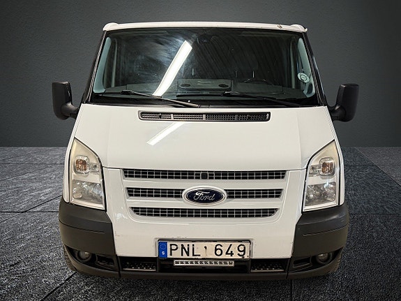Ford Transit 2 of 5