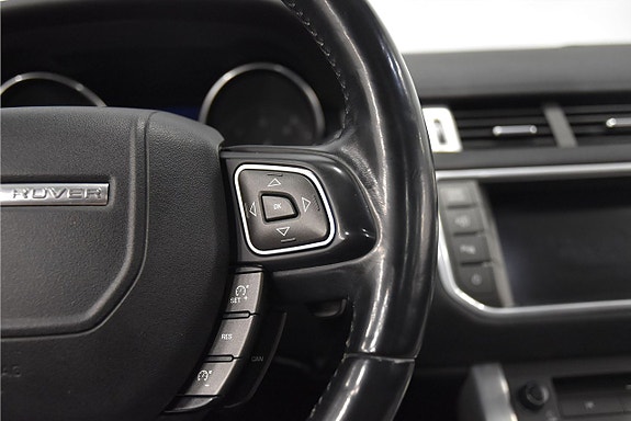 Land Rover Range Rover Evoque 12 of 22