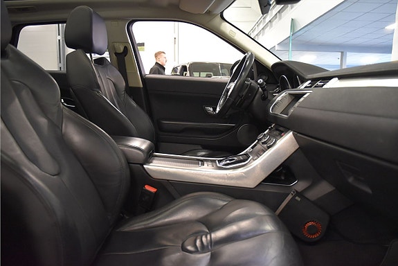 Land Rover Range Rover Evoque 13 of 22