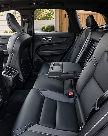 Volvo XC60 5 of 5
