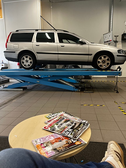 Brugt Volvo V70 2.4