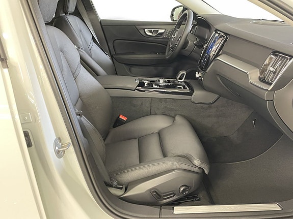 Volvo V60 9 of 12