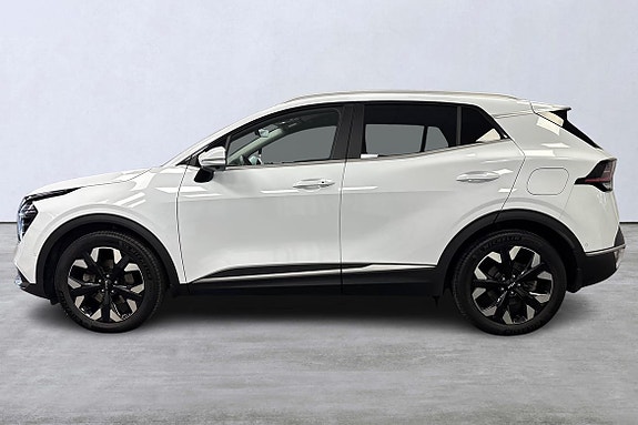 Kia Sportage 2 of 5