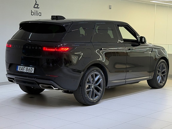 Land Rover Range Rover Sport 4 of 5