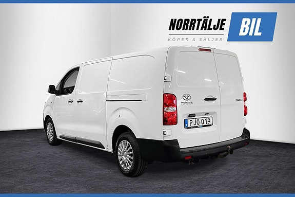 Toyota Proace 3 of 5