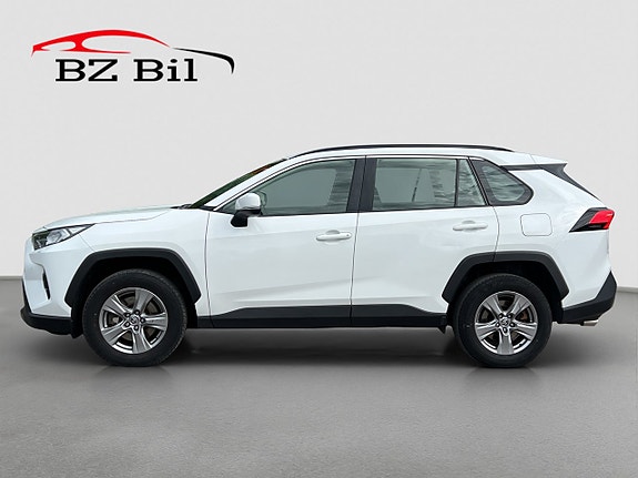 Toyota RAV4 2 of 5