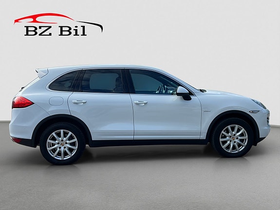 Porsche Cayenne 6 of 23