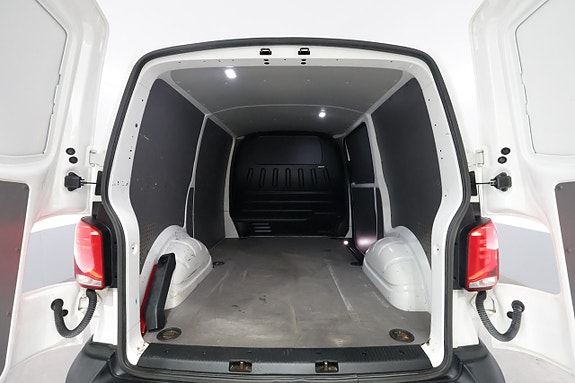 Volkswagen Transporter 24 of 24