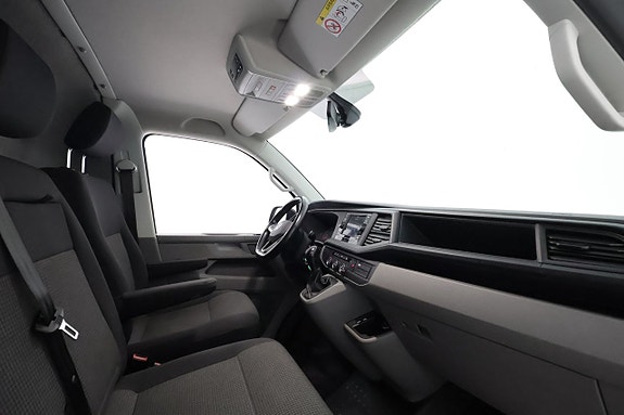 Volkswagen Transporter 12 of 24