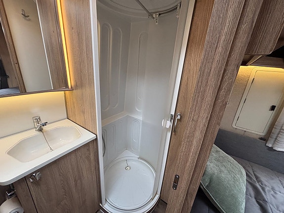 Kabe Safir ETDL KS Långbädd / Cykelställ / 2169 kr/mån 10 of 13