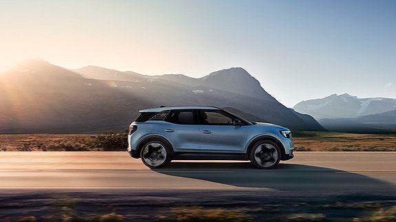 Ford Explorer 4 of 5