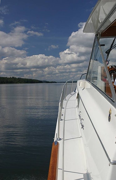 Chris Craft 31 Commander 5 of 5