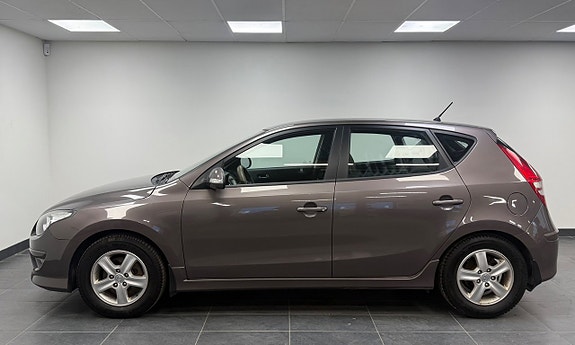 Hyundai i30 5 of 5