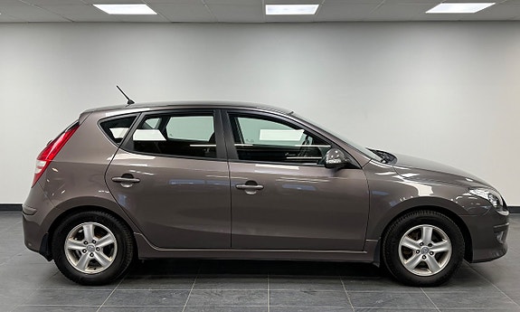 Hyundai i30 3 of 5