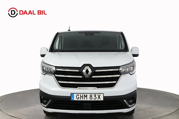 Renault Trafic 2 of 24