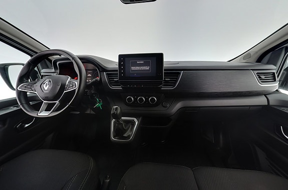 Renault Trafic 12 of 24