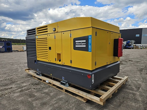 Ny Atlas Copco 40 bars kompressor i lager 6 of 8