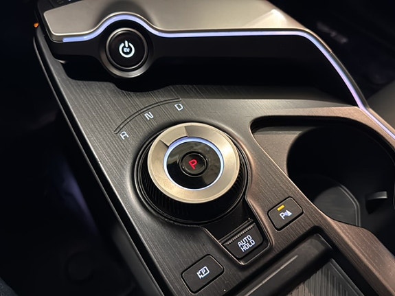 Kia EV6 12 of 19