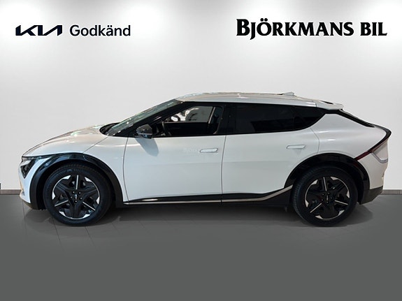 Kia EV6 4 of 19