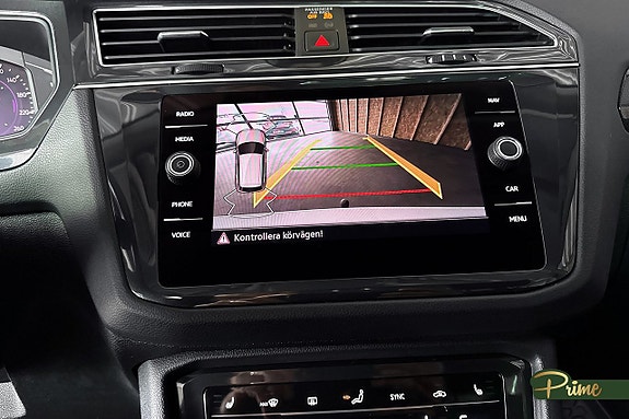Volkswagen Tiguan 13 of 19