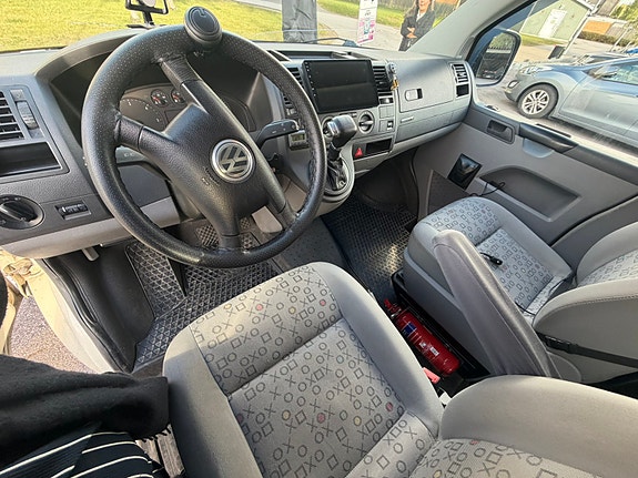 Volkswagen Transporter 6 of 7
