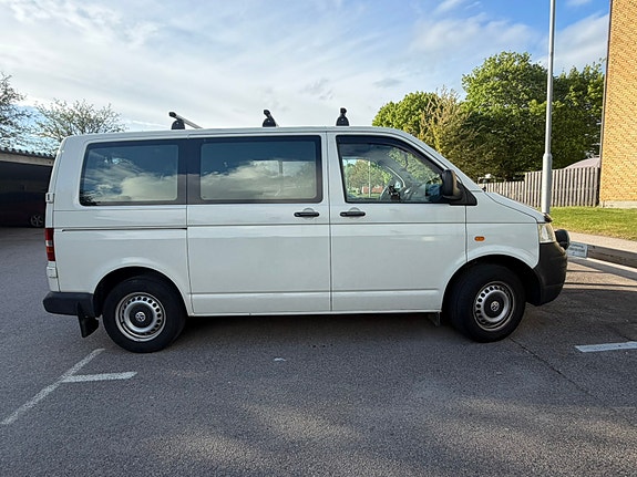 Volkswagen Transporter 3 of 7