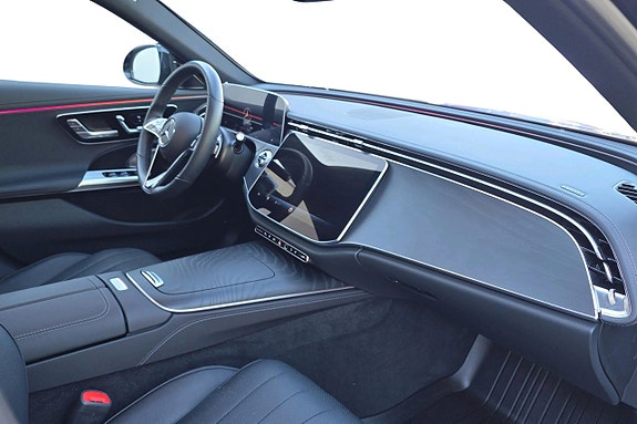Mercedes-Benz E300 de 9 of 11