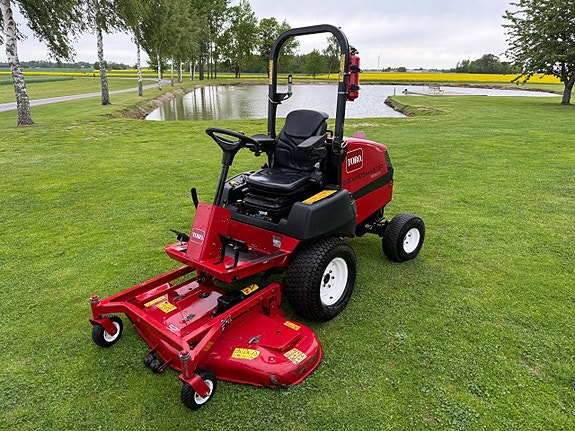Toro 3280D Låga timmar Åkgräsklippare