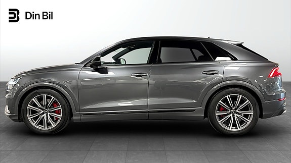 Audi SQ8 2 of 5