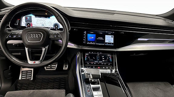 Audi SQ8 10 of 20