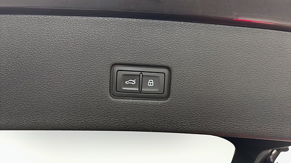 Audi SQ8 15 of 20