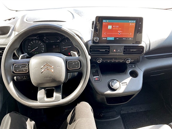 Citroen Berlingo 8 of 17