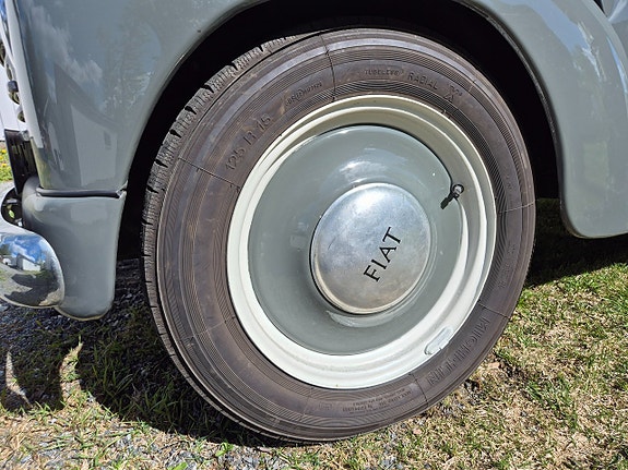 Fiat 500C 18 of 25