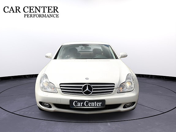 Mercedes-Benz CLS350 8 of 27
