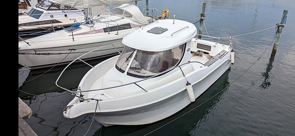 Arvor 215 2 of 6