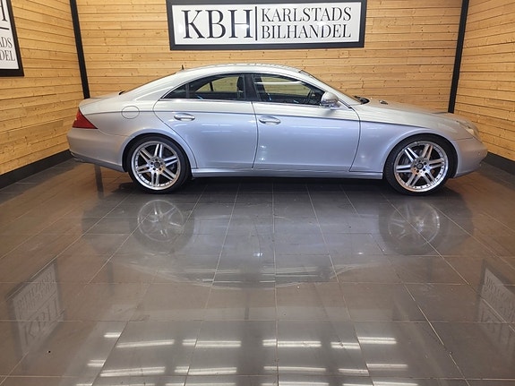 Mercedes-Benz CLS350 7 of 26