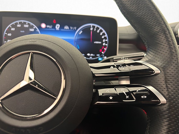 Mercedes-Benz C400 e 21 of 30