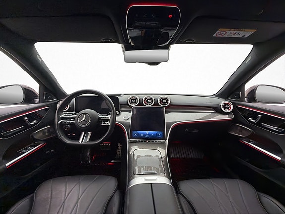 Mercedes-Benz C400 e 14 of 30
