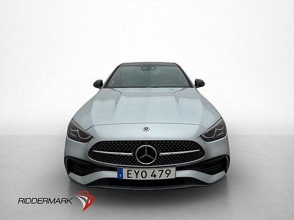 Mercedes-Benz C400 e 2 of 30
