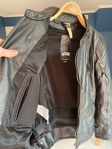 Product image 16 of 38